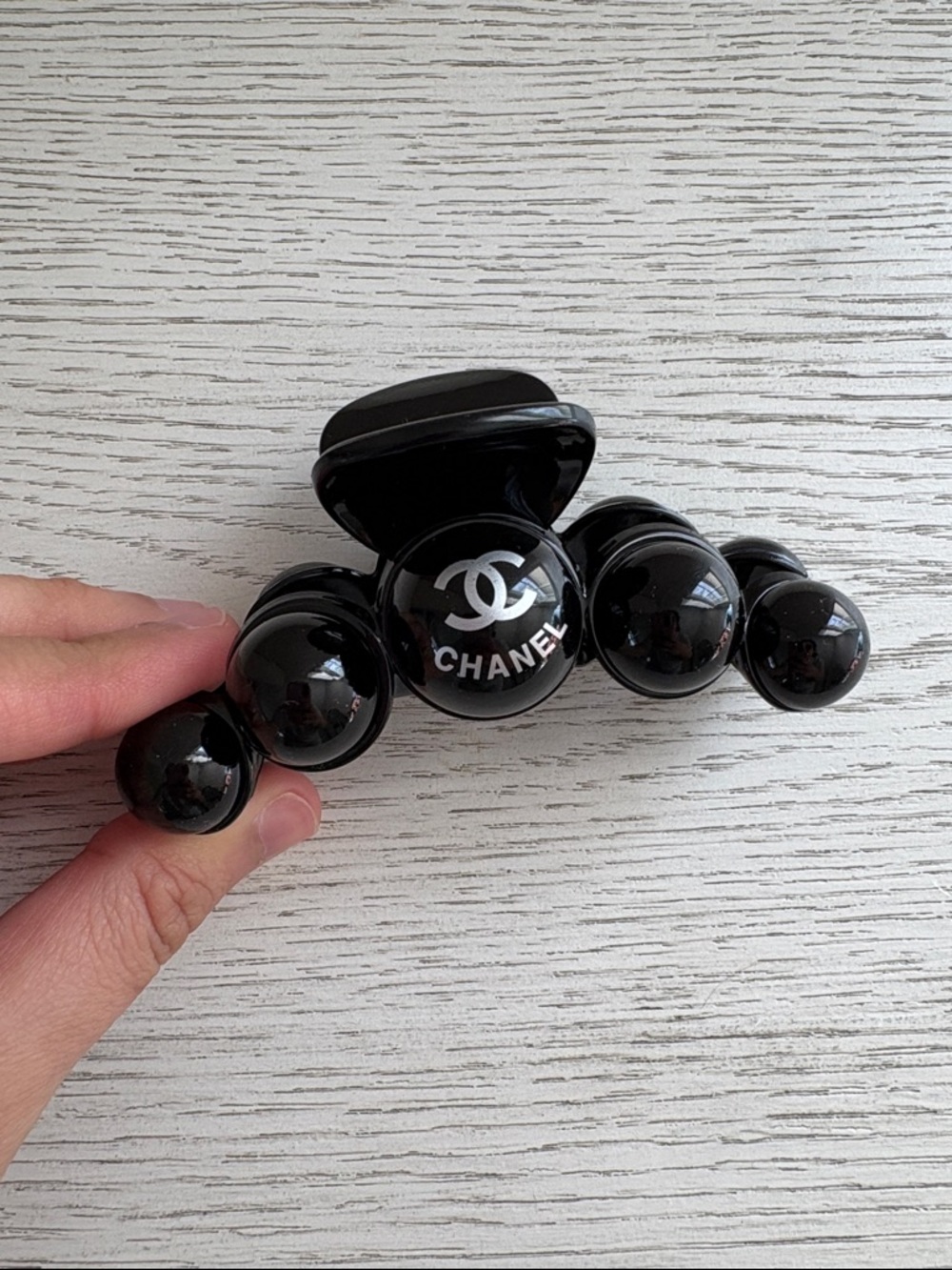 Black Glossy Logo Bubble Hair Clip